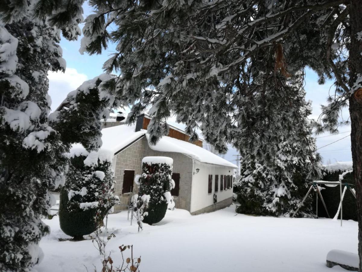 Villa Aurelia - Casa De Campo Con Jardin Y Piscina Entre Madrid Y Segovia Ortigosa del Monte Eksteriør bilde